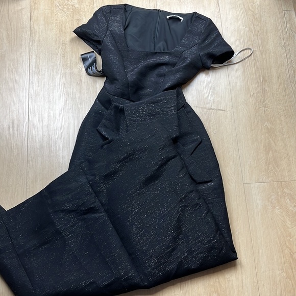 KAY UNGER OLYMPIA WALK THRU JUMPSUIT BLACK, SIZE 4. 0805 - Picture 4 of 7